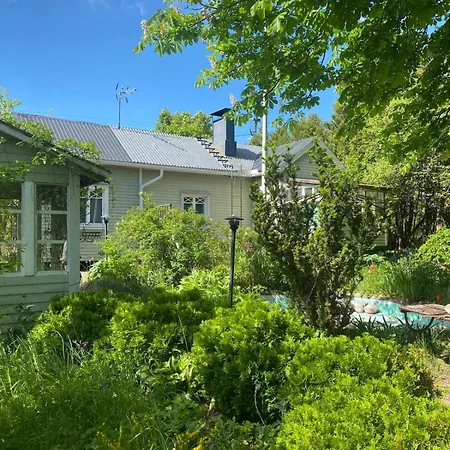 Tapiola Villa