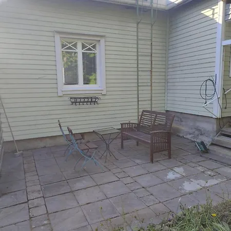 Tapiola *